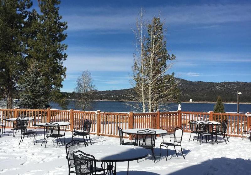 בית מלון כפרי Marina Riviera