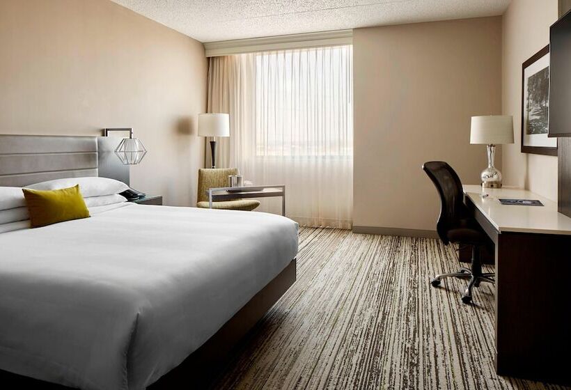 호텔 Marriott Cincinnati North