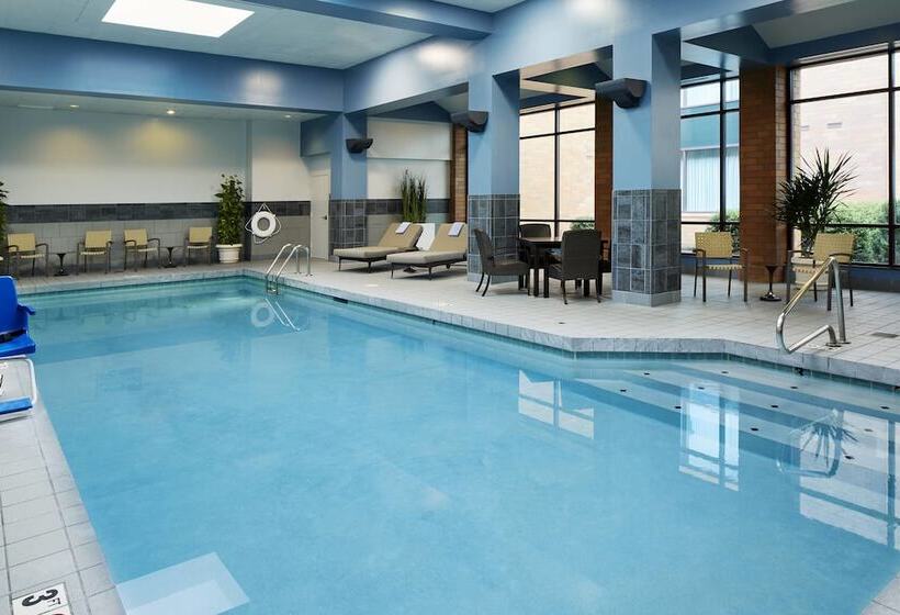 בית מלון כפרי Marriott Columbus Northwest