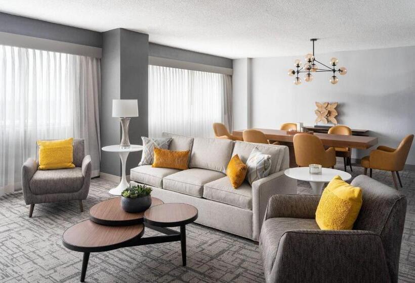 ホテル Marriott Greensboro Downtown