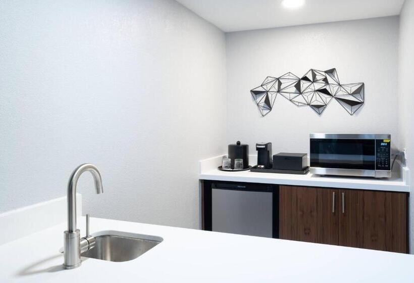 هتل Marriott Greensboro Downtown