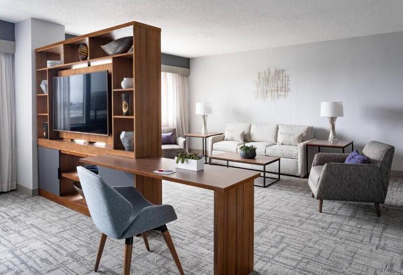 هتل Marriott Greensboro Downtown