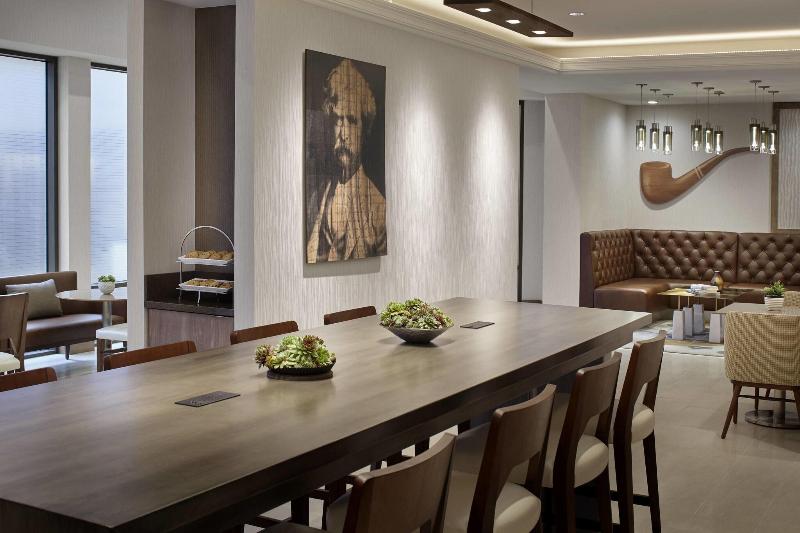 هتل Marriott Hartford/windsor Airport