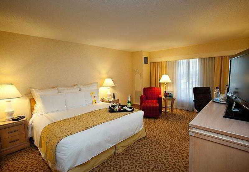 هتل Marriott Phoenix Airport