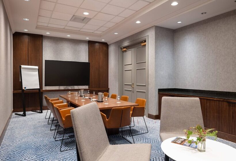 Mystic Marriott Hotel And Spa