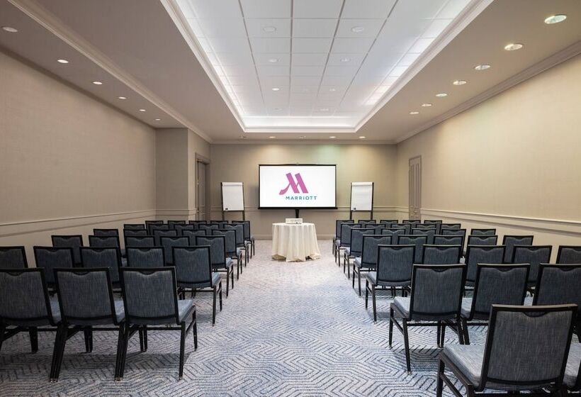 Mystic Marriott Hotel And Spa