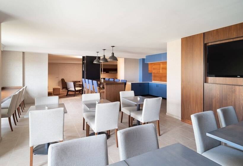 Mystic Marriott Hotel And Spa