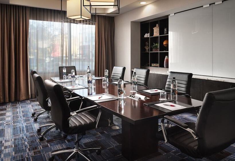 호텔 Nashville Marriott At Vanderbilt University