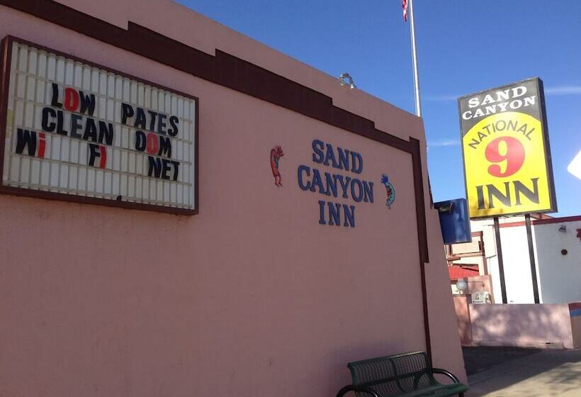 فندق National 9 Inn Sand Canyon