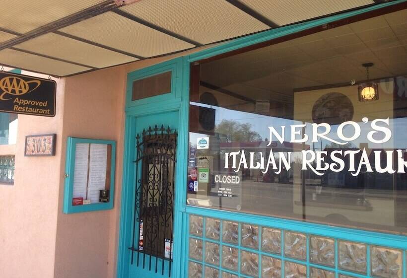 فندق National 9 Inn Sand Canyon