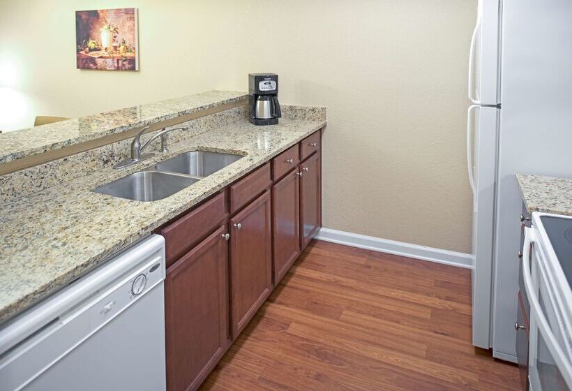 בית מלון כפרי Powhatan Resort