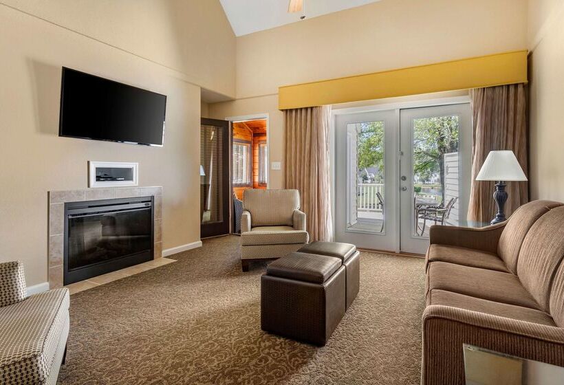 בית מלון כפרי Powhatan Resort