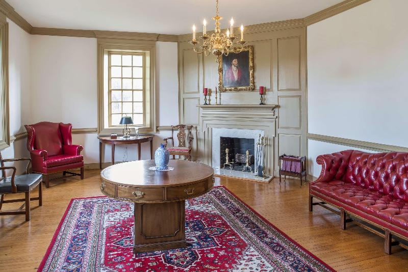 בית מלון כפרי Powhatan Resort