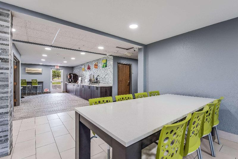 فندق Quality Inn Owatonna Near Medical Center