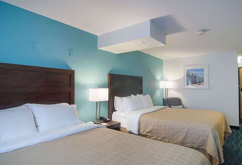 בית מלון כפרי Quality Inn