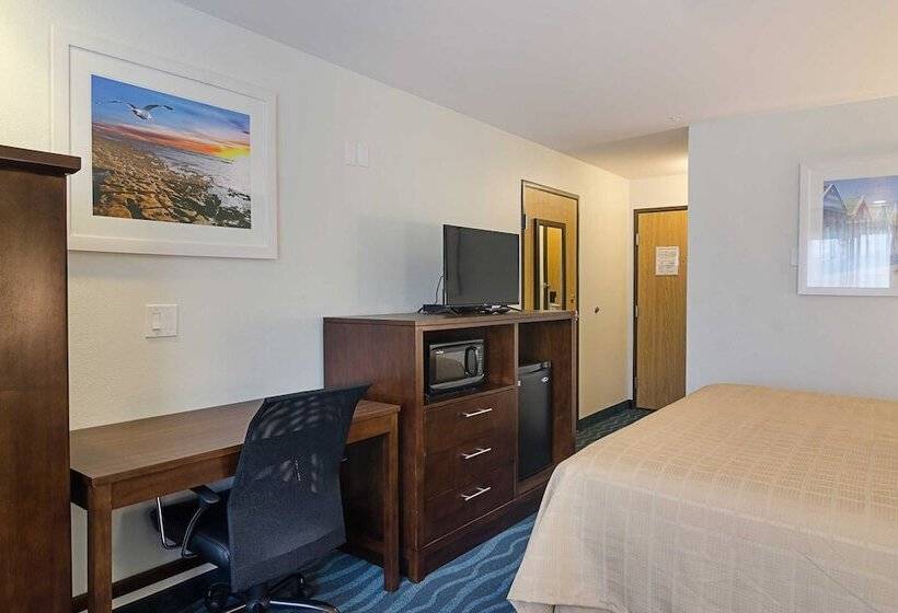 בית מלון כפרי Quality Inn