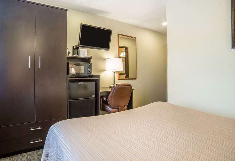 בית מלון כפרי Quality Inn & Suites Elko