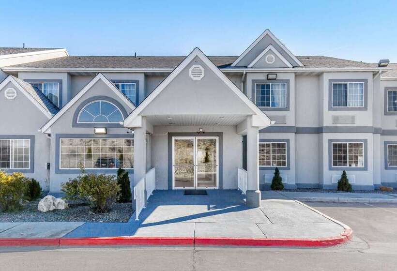 בית מלון כפרי Quality Inn & Suites Elko