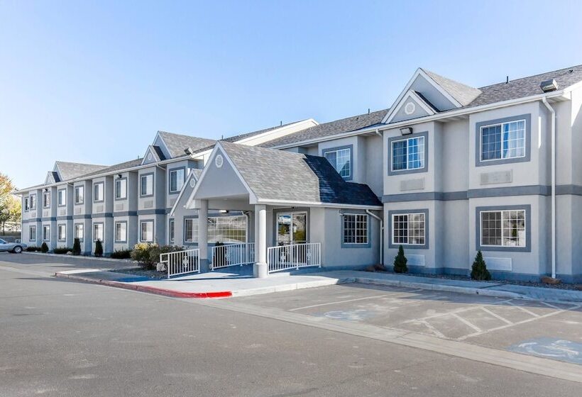 בית מלון כפרי Quality Inn & Suites Elko