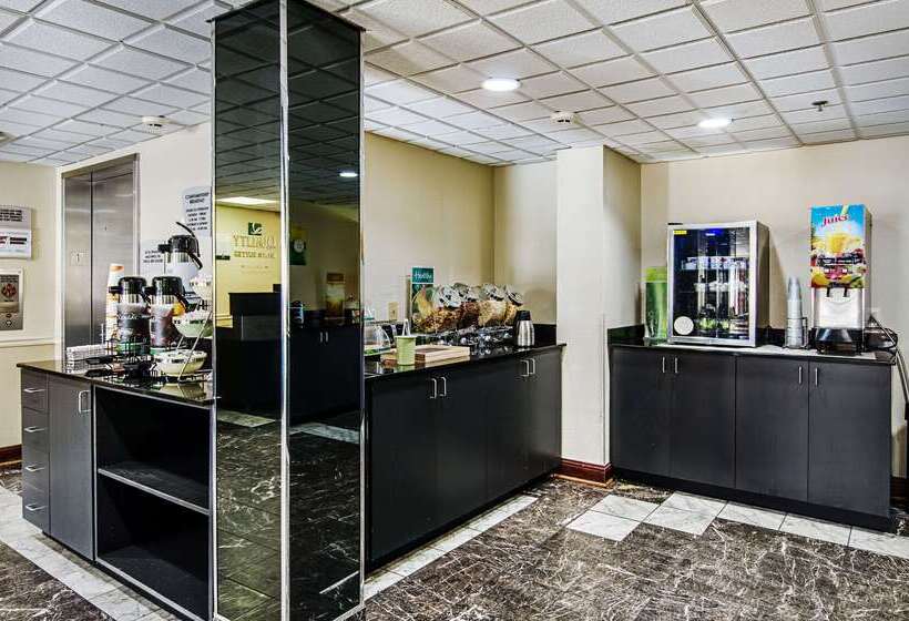 ホテル Quality Inn & Suites I81 Exit 7