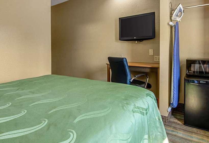 ホテル Quality Inn & Suites I81 Exit 7