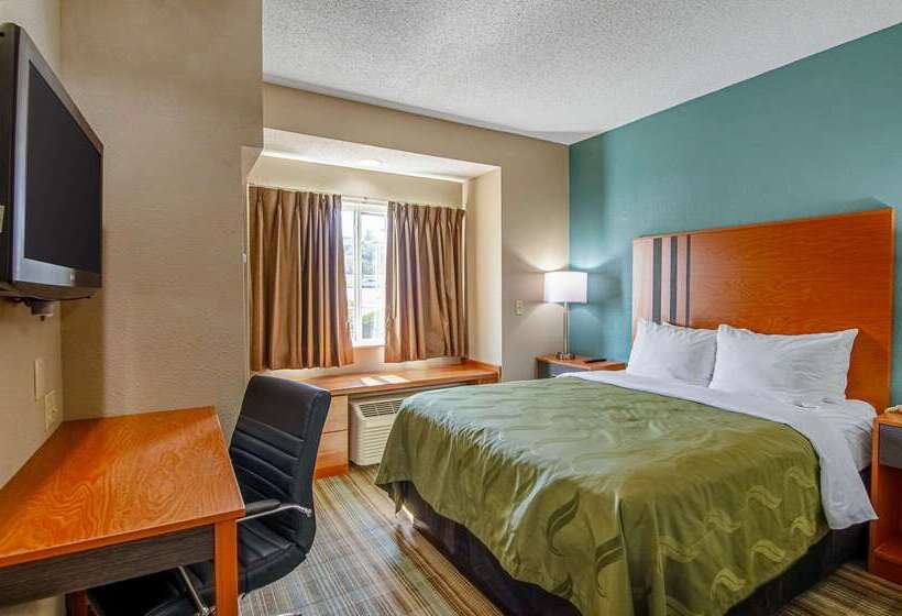 فندق Quality Inn & Suites I81 Exit 7