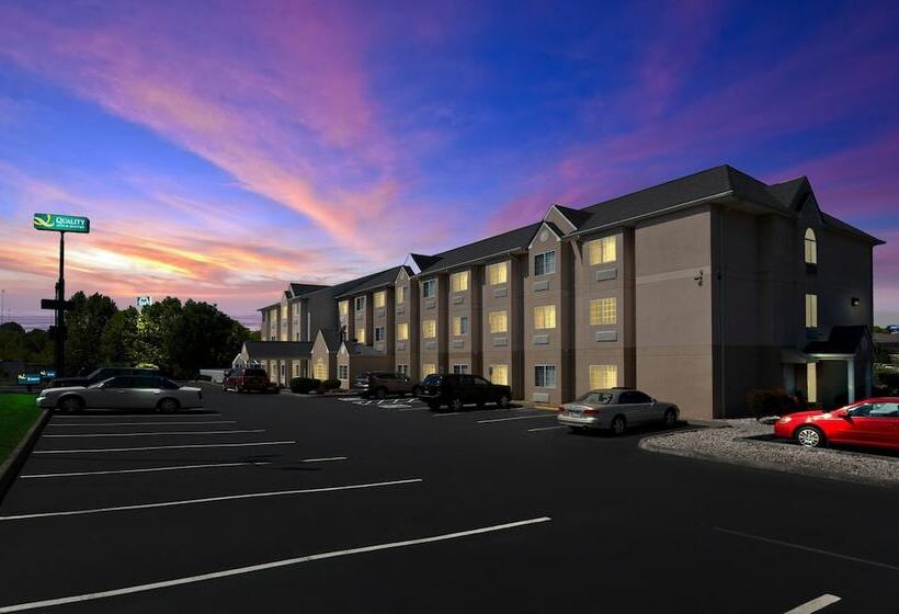 ホテル Quality Inn & Suites I81 Exit 7