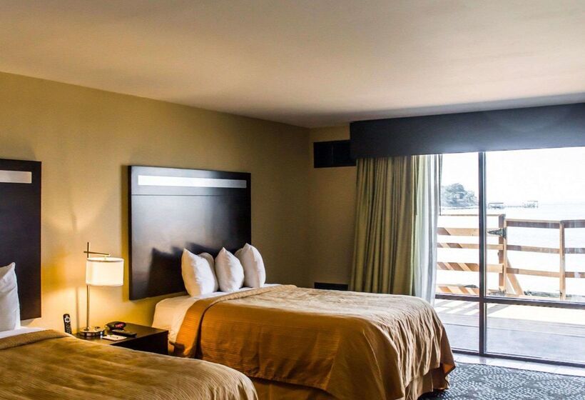 فندق Quality Inn & Suites Gulf Breeze Bayside Near Pensacola Beach