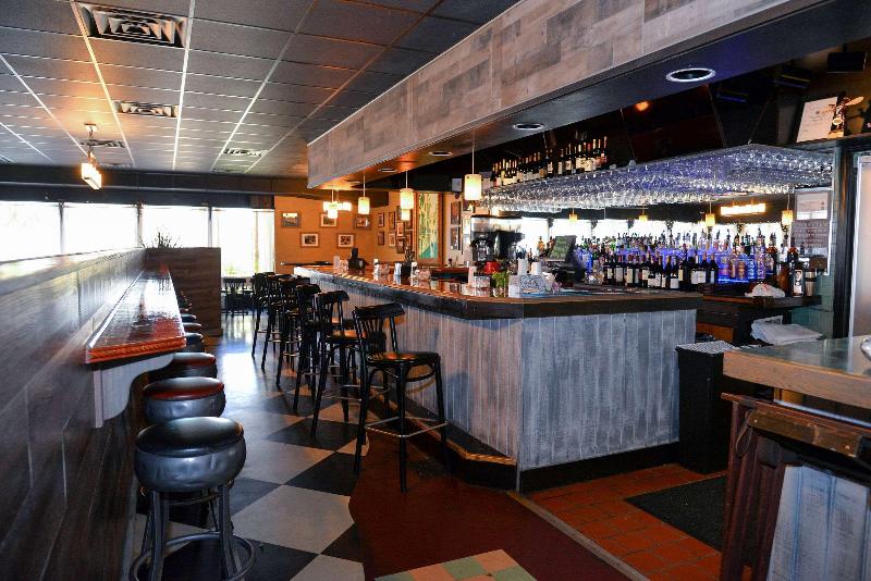 فندق Quality Inn & Suites Gulf Breeze Bayside Near Pensacola Beach