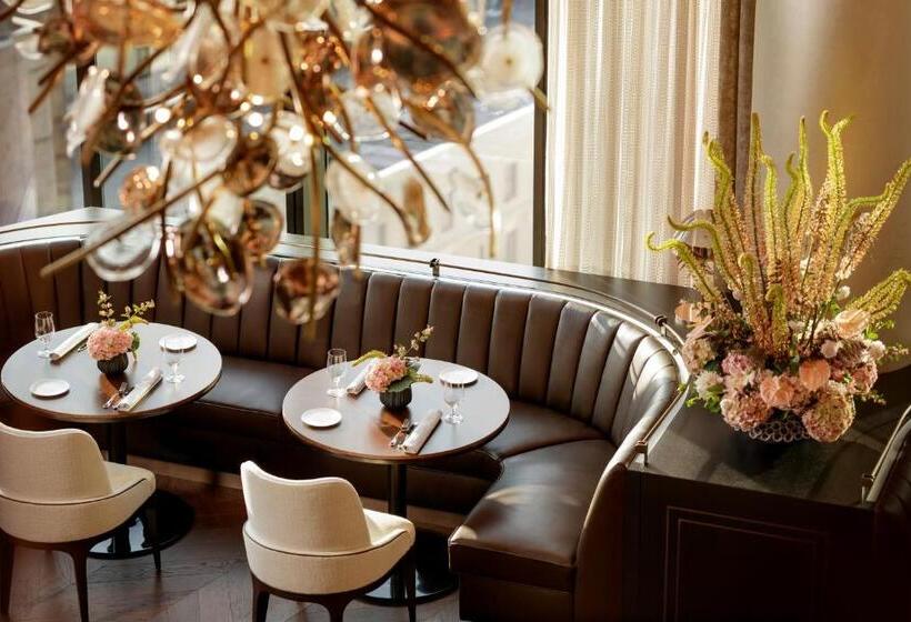 فندق Raffles Boston