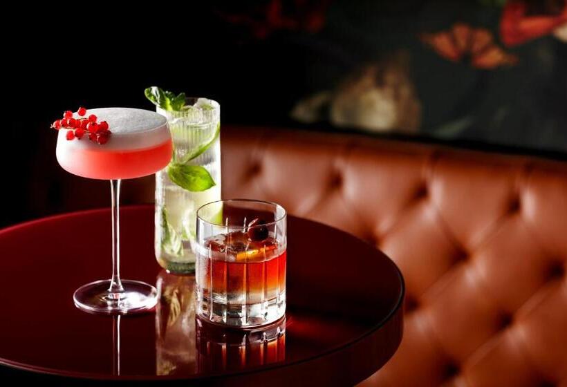 فندق Raffles Boston