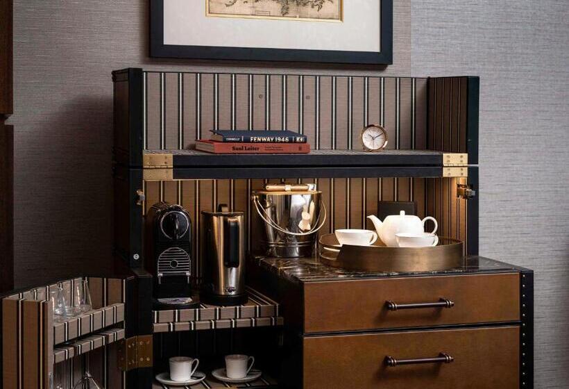 فندق Raffles Boston