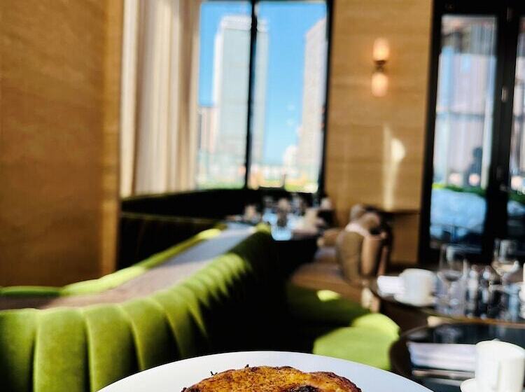 فندق Raffles Boston