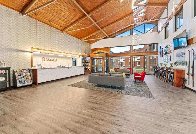 Отель Ramada By Wyndham Cedar City