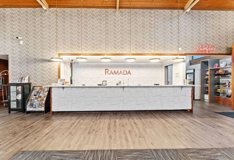 Отель Ramada By Wyndham Cedar City