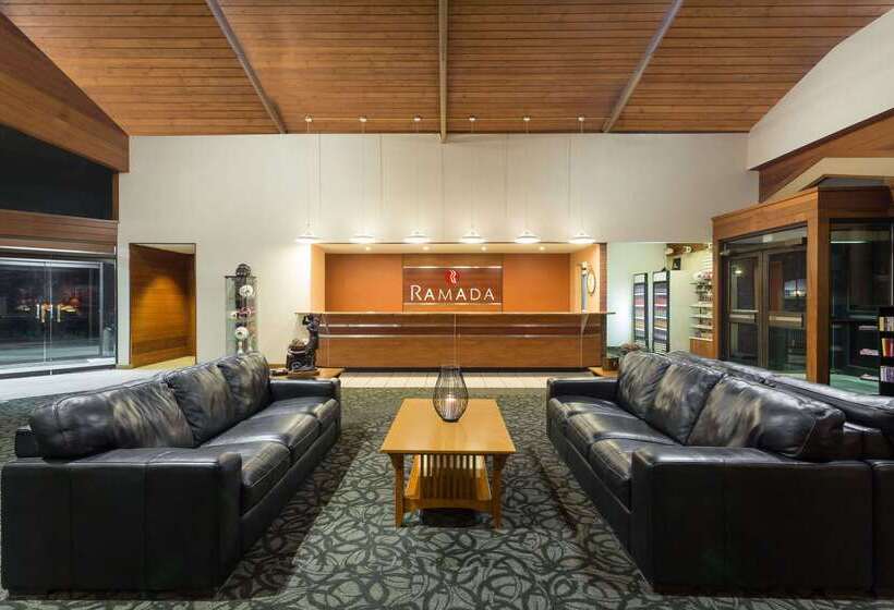 Отель Ramada By Wyndham Cedar City