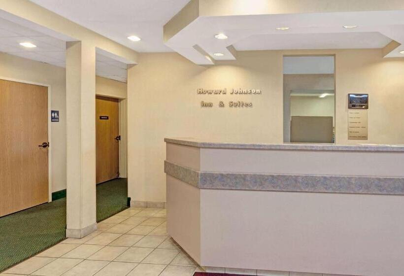 هتل Red Lion Inn & Suites Elk Grove Village