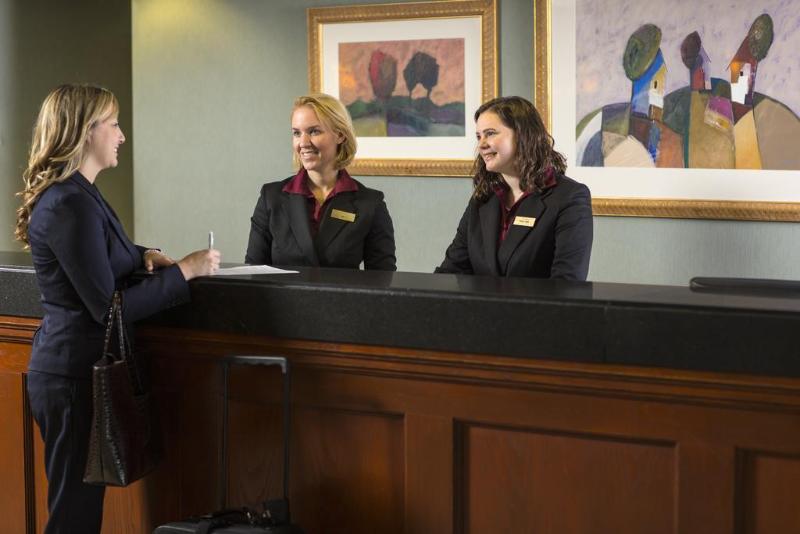 هتل Rit Inn & Conference Center