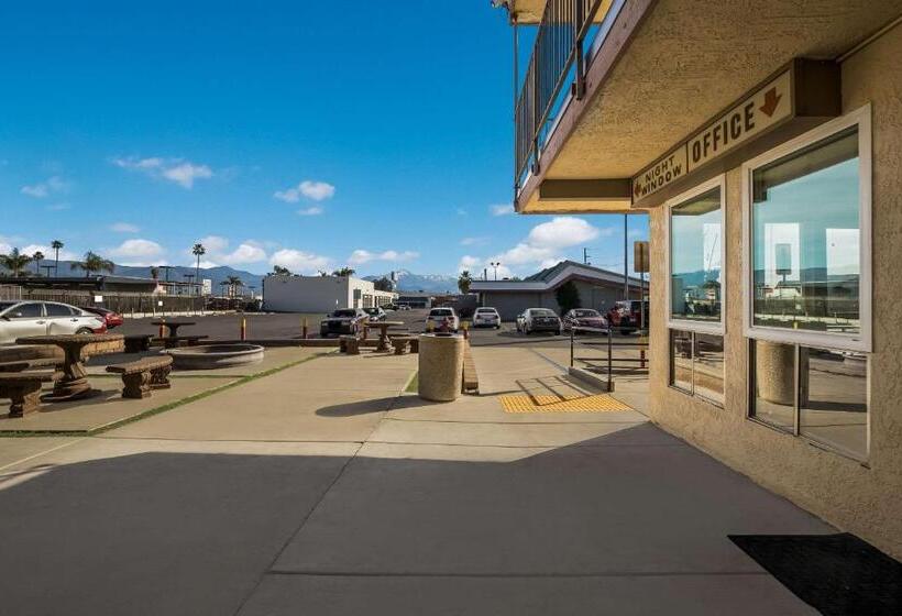 Отель Rodeway Inn San Bernardino