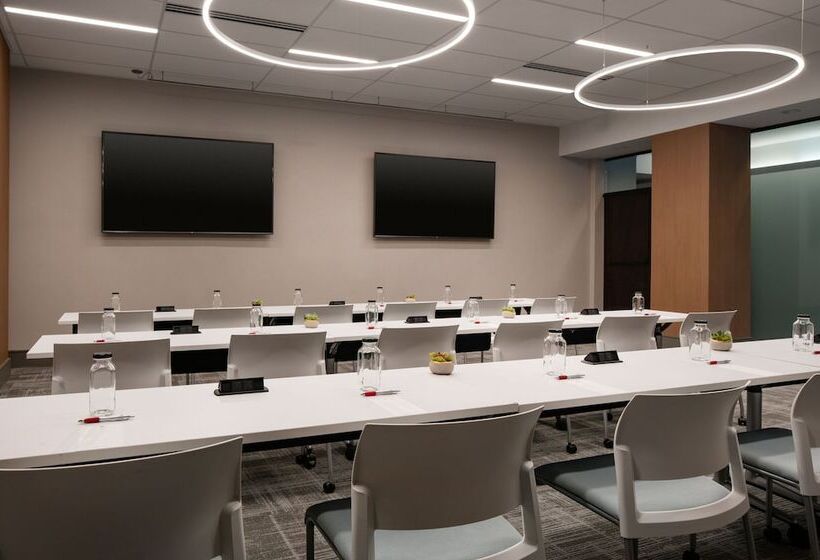 فندق Seattle Marriott Redmond