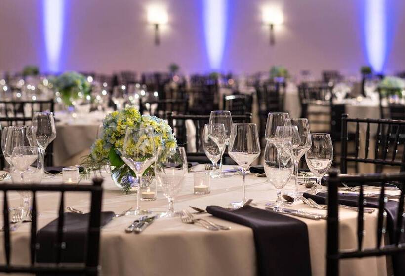 فندق Seattle Marriott Redmond