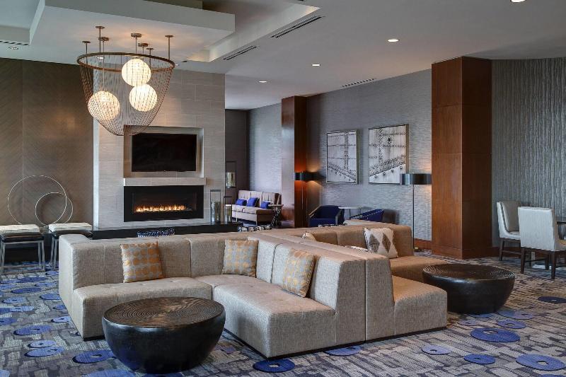 Отель Seattle Marriott Waterfront