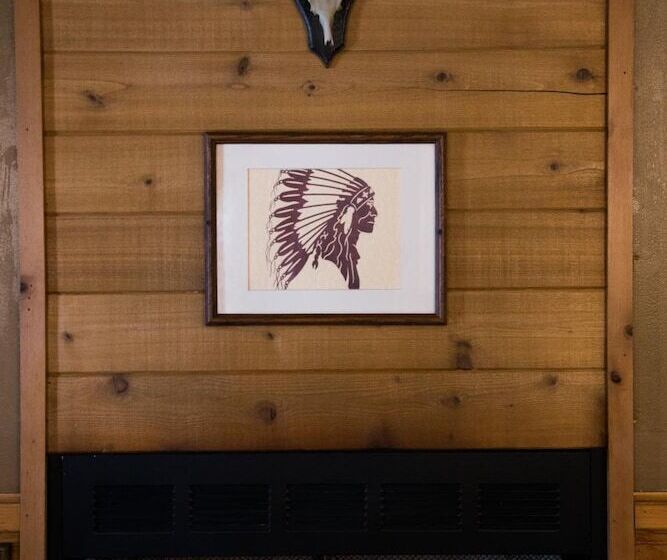 هتل Sleepy Forest Cottages