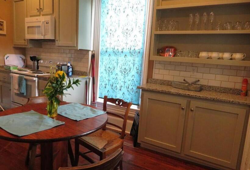 فندق St. Francis Inn   Saint Augustine