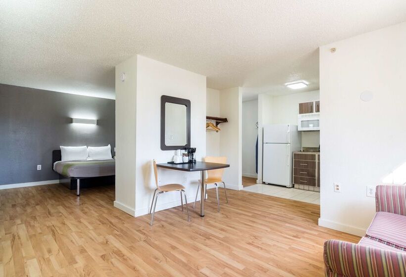 ホテル Studio 6 Plano, Tx   Dallas   Plano Medical Center