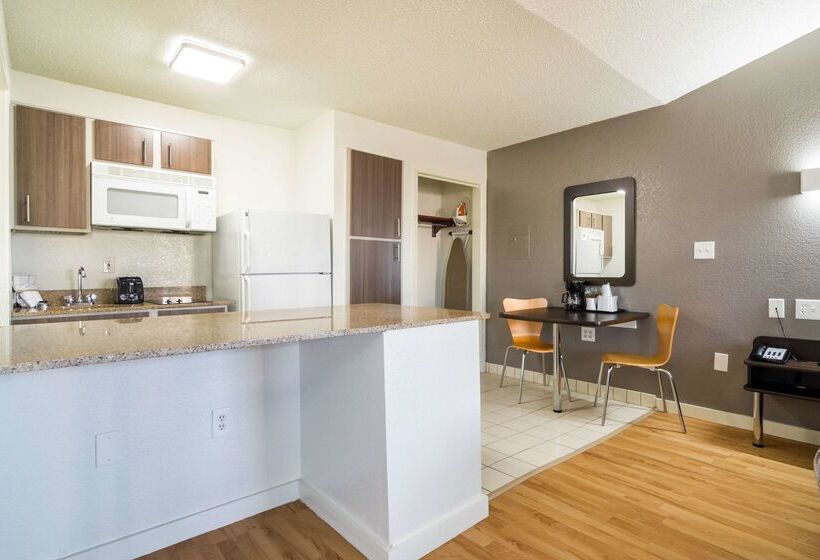 ホテル Studio 6 Plano, Tx   Dallas   Plano Medical Center