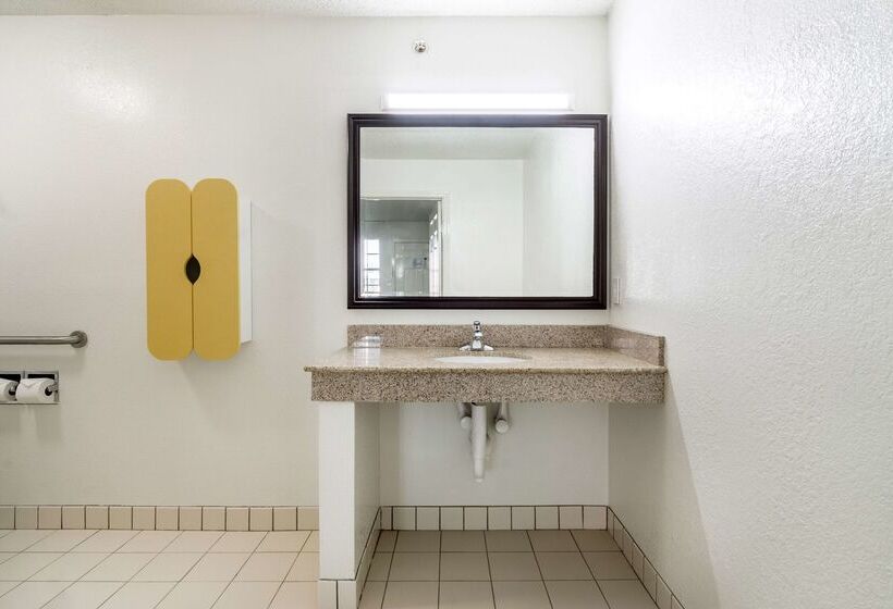 ホテル Studio 6 Plano, Tx   Dallas   Plano Medical Center