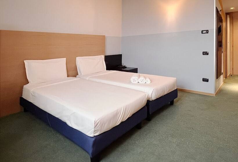 B&B HOTEL Milano Cologno Studios