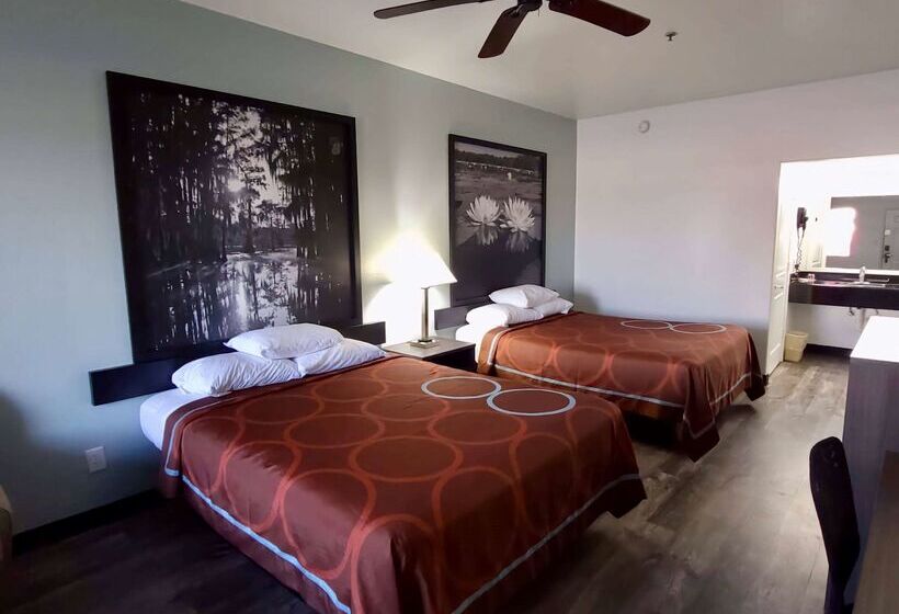 酒店 Super 8 By Wyndham Forney/east Dallas