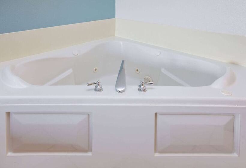 酒店 Super 8 By Wyndham Forney/east Dallas